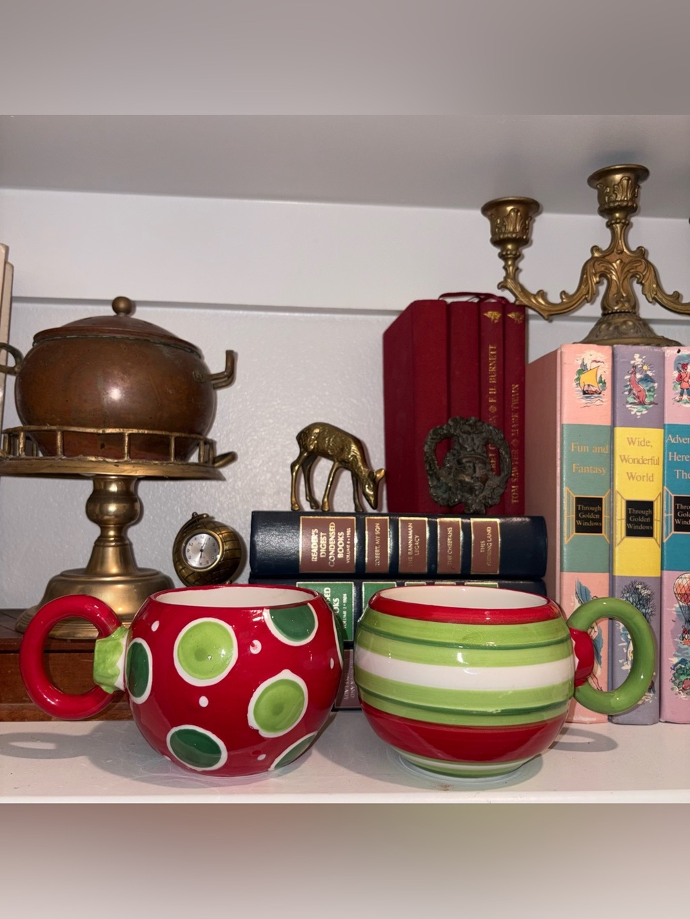 EARTHENWARE HOLIDAY SET OF 2 oversized Red and Green Festive Ceramic Mug Pair